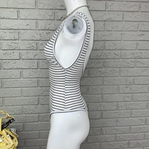 PRETTYLITTLETHING White & Black Striped Bodysuit Size XS - Picture 9 of 12